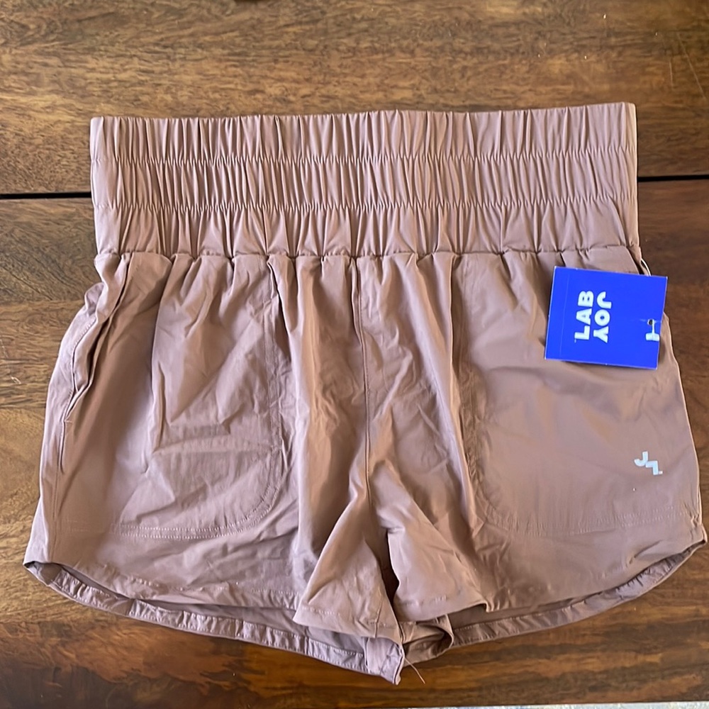 High waisted workout short